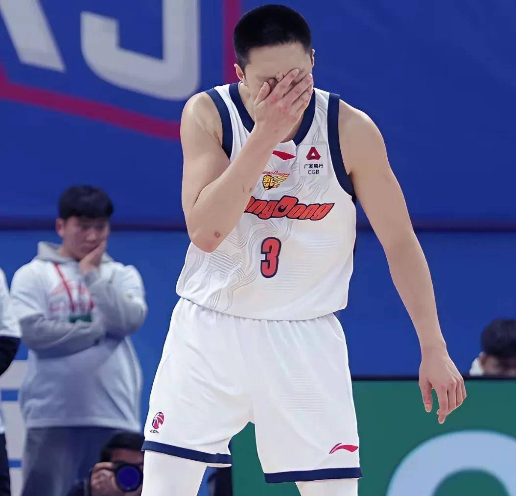 牛牛游戏-包含广厦主帅遭遇惨败，球迷纷纷哀叹的词条